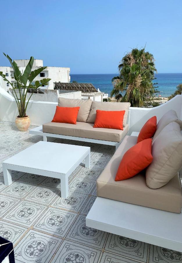 Apartment Roof Pied Dans L'eau Panoramic View, 80 Meters From Seaside *